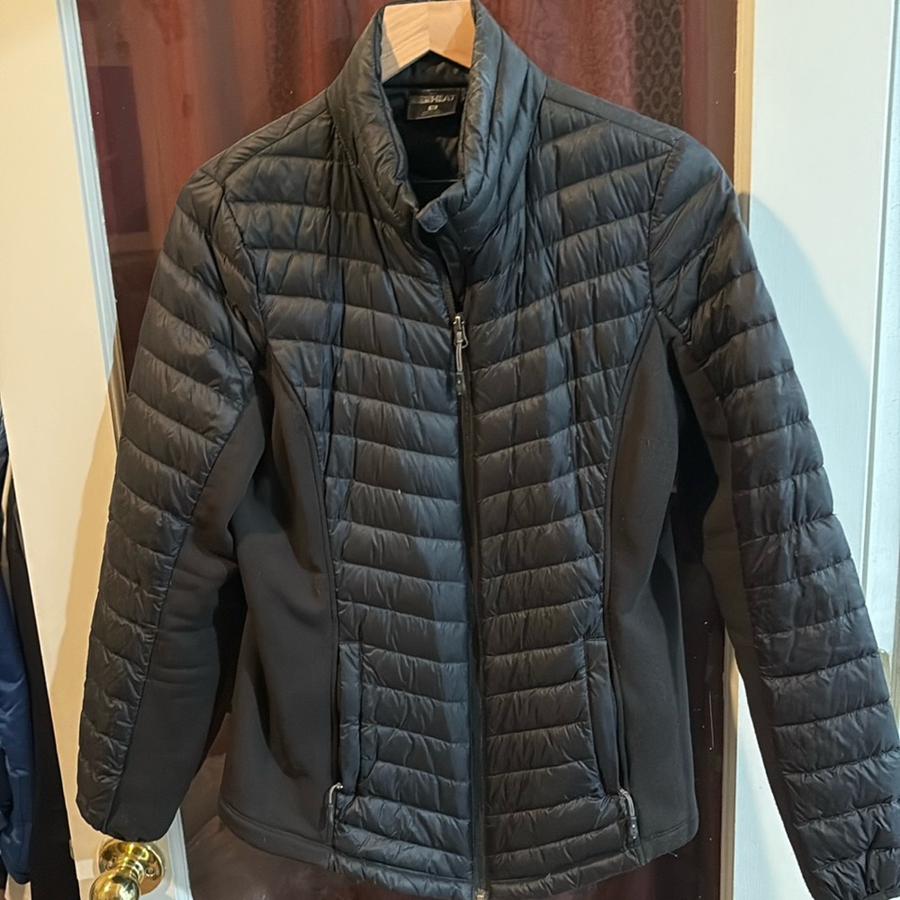 Women’s puffer jacket 32 degree HEAT size Medium